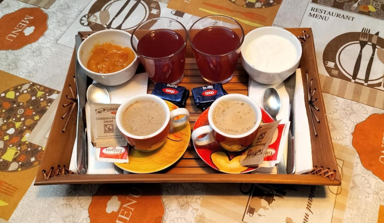 Antico Borgo Di Torri Bed & Breakfast Sovicille Ngoại thất bức ảnh