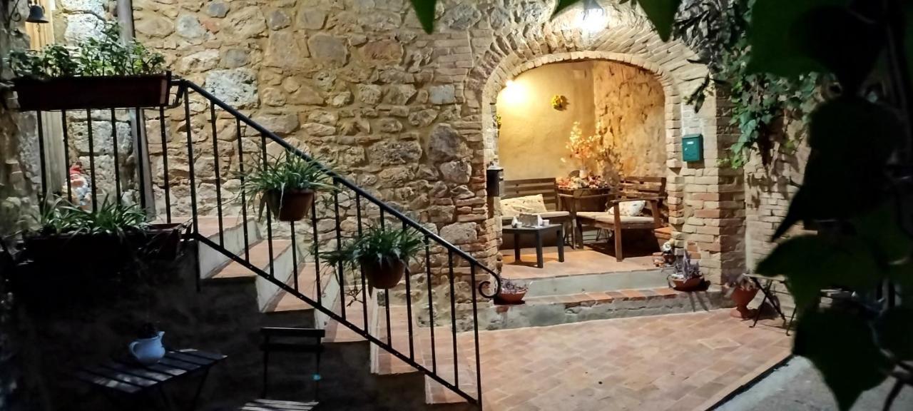 Antico Borgo Di Torri Bed & Breakfast Sovicille Ngoại thất bức ảnh