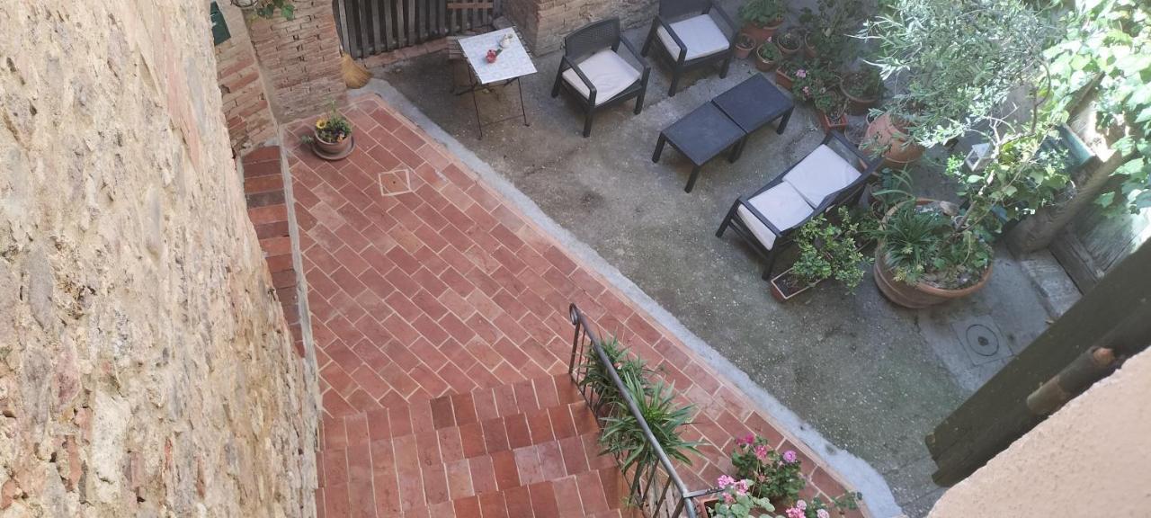 Antico Borgo Di Torri Bed & Breakfast Sovicille Ngoại thất bức ảnh